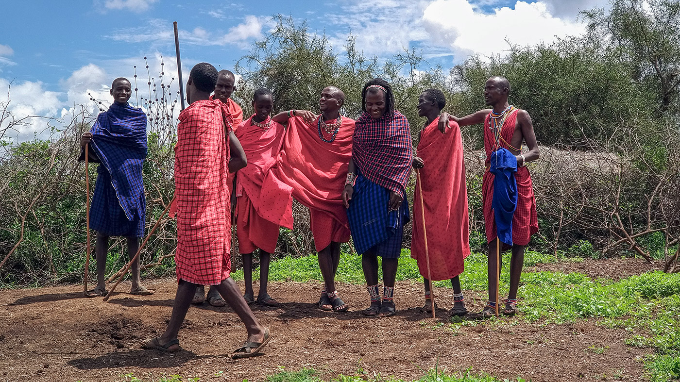 Masajowie z Kenii Oderwany Mariusz Stachowiak